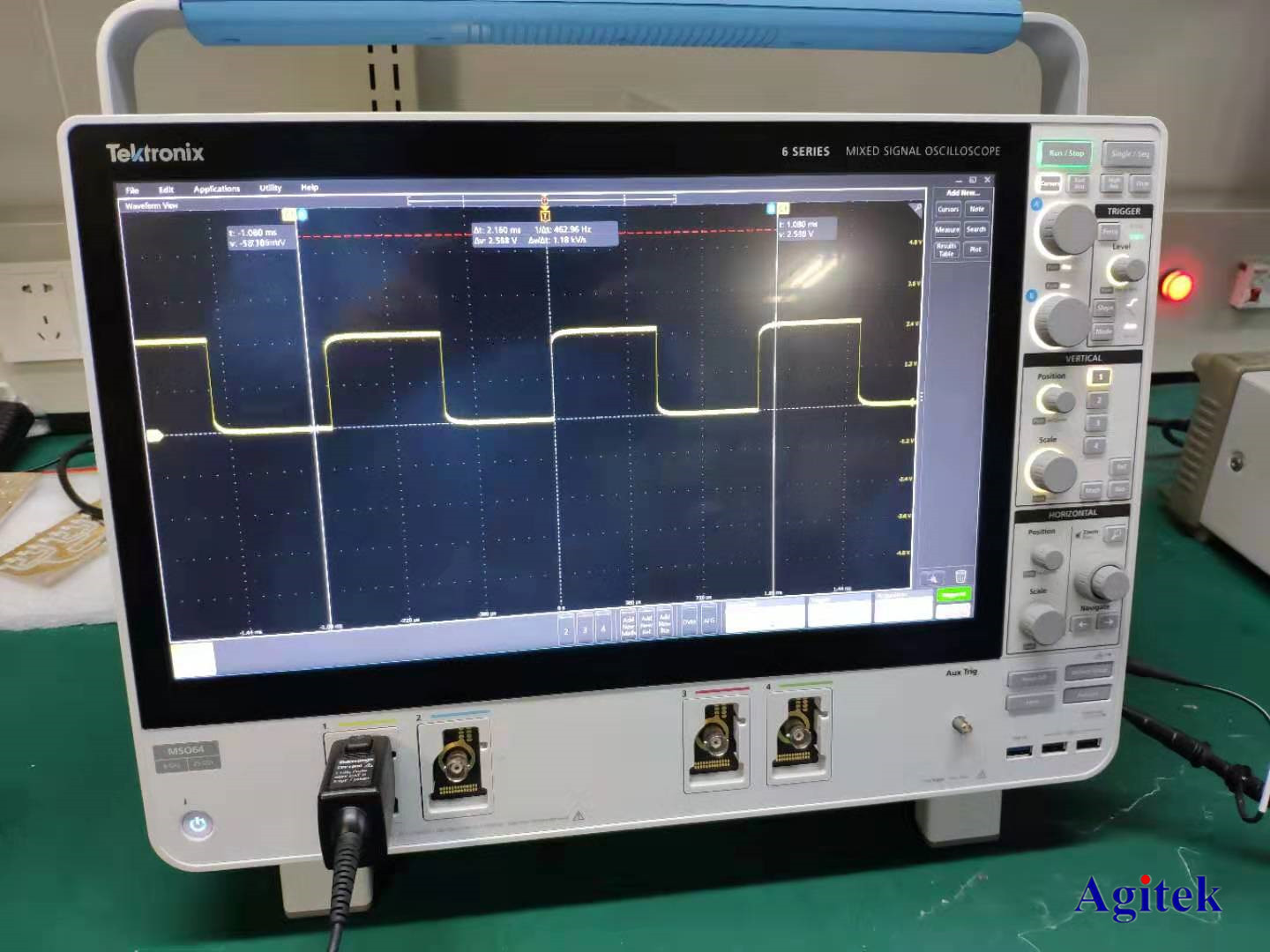 選擇泰克示波器MSO 6 系列  的 5 大理由